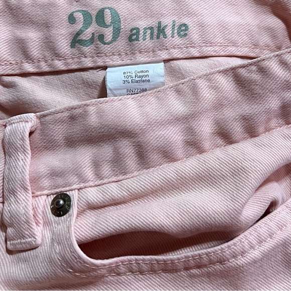 J. Crew Women's Toothpick Ankle Jeans in Soft Pink Size 29 - Picture 7 of 7